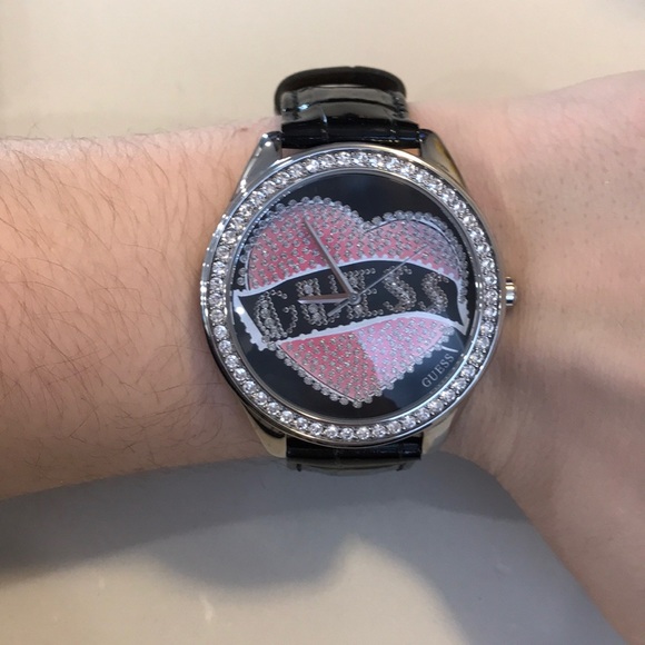 Guess Watch - Picture 5 of 5